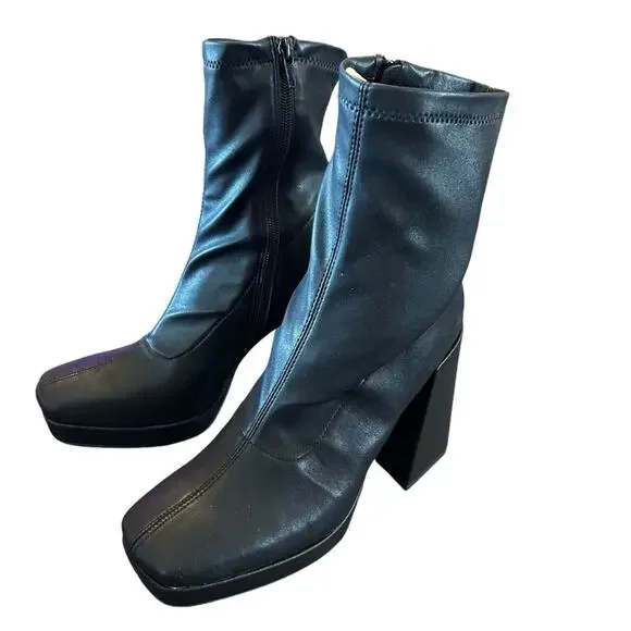 Wild Pair Beautee Platform Heeled Booties Square Toe Block Heel NEW Size 7 - Picture 6 of 11